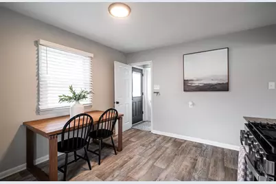 332  Greenmeadow Dr, Waukesha, WI 53188 - Photo 14