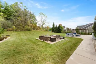 W273N2420 Arlington Ct, Pewaukee, WI 53072 - Photo 54