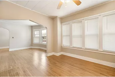 1128 S 35th St #1130, Milwaukee, WI 53215 - Photo 8