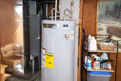 917  Jefferson St, West Bend, WI 53090 - Photo 40