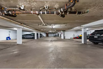 321  E  Park Hill Dr, Pewaukee, WI 53072 - Photo 20