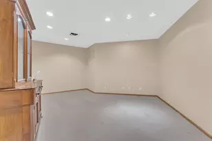 417 6th St, Racine, WI 53403 - Photo 18