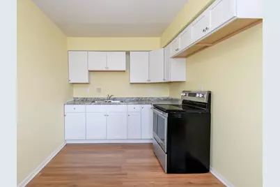 325  Sentinel Dr, Waukesha, WI 53189 - Photo 52