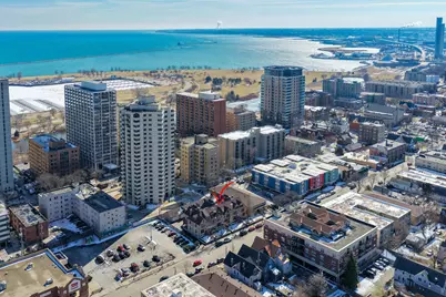 1624 N Farwell Ave, Milwaukee, WI 53202 - Photo 34