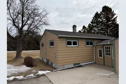 3311  Whistle Ln, Two Rivers, WI 54241 - Photo 8