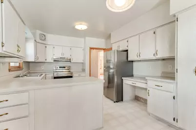 416  23rd St, La Crosse, WI 54601 - Photo 16