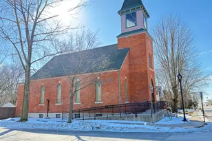 1452 George St, La Crosse, WI 54603 - Photo 2