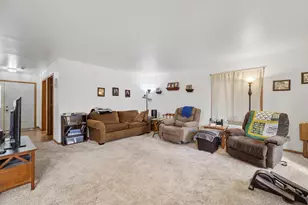 1105 Linden St, Cleveland, WI 53015 - Photo 30