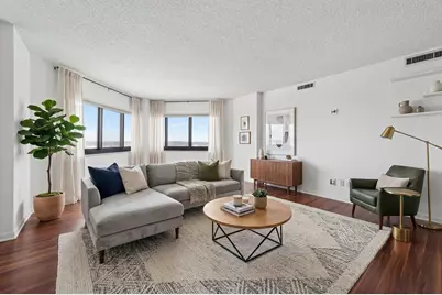 1633 N Prospect Ave #16C, Milwaukee, WI 53202 - Photo 4