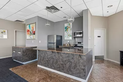 1633 N Prospect Ave #16C, Milwaukee, WI 53202 - Photo 38