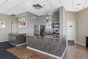 1633 N Prospect Ave, Milwaukee, WI 53202 - Photo 38