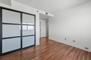 1633 N Prospect Ave, Milwaukee, WI 53202 - Photo 20