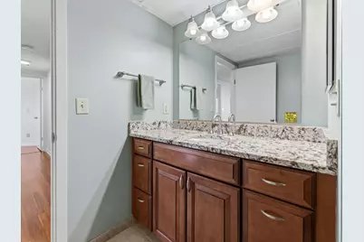 1633 N Prospect Ave #16C, Milwaukee, WI 53202 - Photo 14