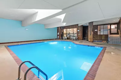 1633 N Prospect Ave #16C, Milwaukee, WI 53202 - Photo 32