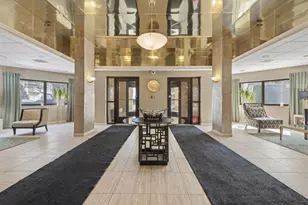 1633 N Prospect Ave, Milwaukee, WI 53202 - Photo 28