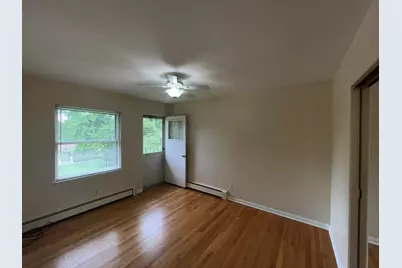 512  Hill St #2S, Walworth, WI 53184 - Photo 10