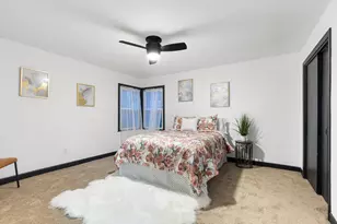 W156N8813 Pilgrim Rd, Menomonee Falls, WI 53051 - Photo 14