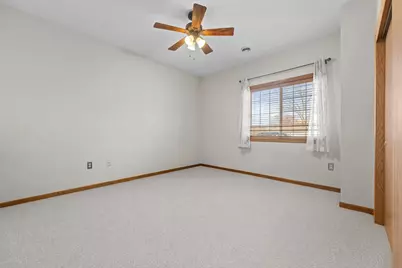 3360 E College Ave #16, Cudahy, WI 53110 - Photo 14