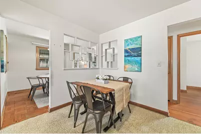 8112 W Daphne St, Milwaukee, WI 53223 - Photo 12