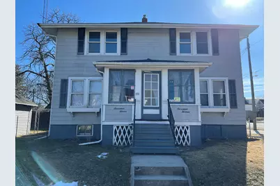 1711  Hamilton St #1713, Manitowoc, WI 54220 - Photo 1