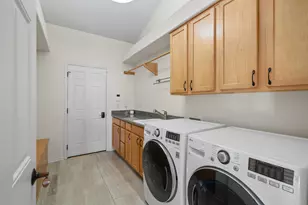 1055 Geneva National Ave, Geneva, WI 53147 - Photo 32