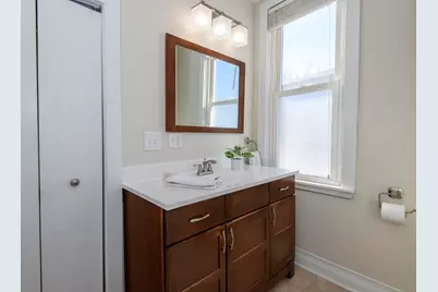 821 E Main St, Waukesha, WI 53186 - Photo 16