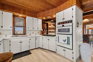 2666 Jackson Dr, Jackson, WI 53037 - Photo 16