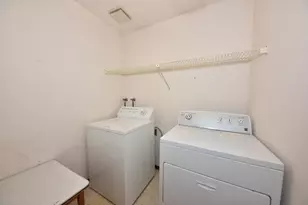 7801 W Heather Ave, Milwaukee, WI 53223 - Photo 20