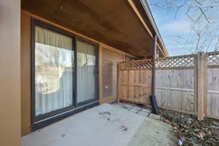 7801 W Heather Ave, Milwaukee, WI 53223 - Photo 28