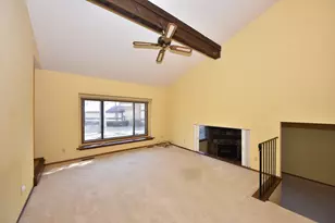 7801 W Heather Ave, Milwaukee, WI 53223 - Photo 10