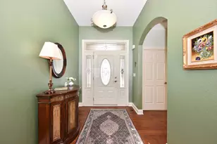 N115W17846 Sawgrass Ct, Germantown, WI 53022 - Photo 2