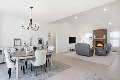 406  Canterbury Ct, Williams Bay, WI 53191 - Photo 8