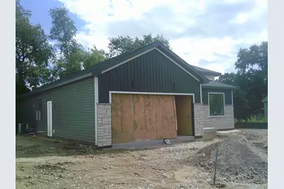 314  Evan Dr, Lake Geneva, WI 53147 - Photo 2