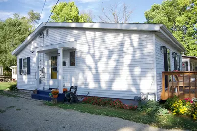 W9592 W Lake Dr Dr, Sumner, WI 53534 - Photo 4