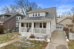 2005 E Beverly Rd, Shorewood, WI 53211 - Photo 38