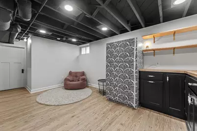 2005 E Beverly Rd, Shorewood, WI 53211 - Photo 28