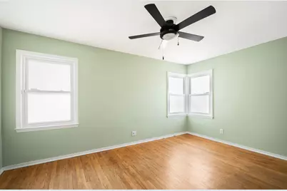 4602 W Sumac Pl, Milwaukee, WI 53219 - Photo 10