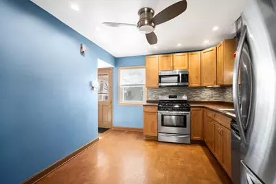 4602 W Sumac Pl, Milwaukee, WI 53219 - Photo 8