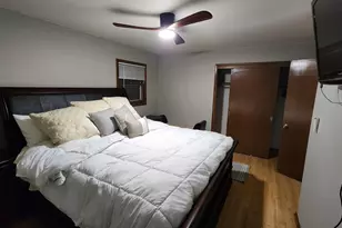 4259 Teakwood Ct, Greendale, WI 53129 - Photo 6