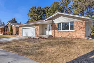 1306 Castle Ave, Sheboygan, WI 53081 - Photo 30