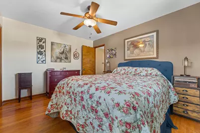 4381 S Kentucky Ave, Milwaukee, WI 53221 - Photo 26