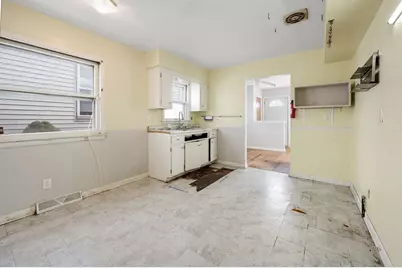 2030 S 77th St, West Allis, WI 53219 - Photo 4