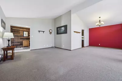 33810  Lynn Ln, Burlington, WI 53105 - Photo 10