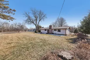 33810 Lynn Ln, Burlington, WI 53105 - Photo 44