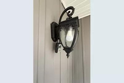 439 W Mall Rd, Glendale, WI 53217 - Photo 32