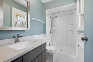 4615 S Camrose Ave, New Berlin, WI 53151 - Photo 18