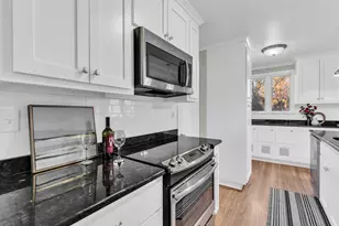 N47W22683 Weyer Rd, Pewaukee, WI 53072 - Photo 12