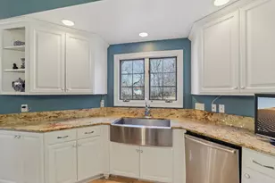 9405 41st Ave, Pleasant Prairie, WI 53158 - Photo 18