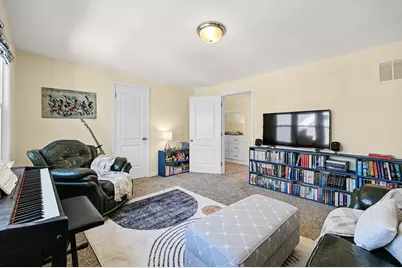 2634 N 71st St, Wauwatosa, WI 53213 - Photo 28