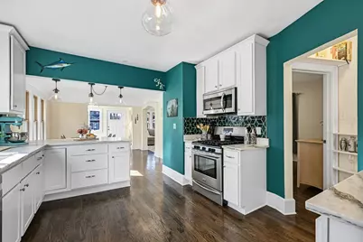 2634 N 71st St, Wauwatosa, WI 53213 - Photo 16